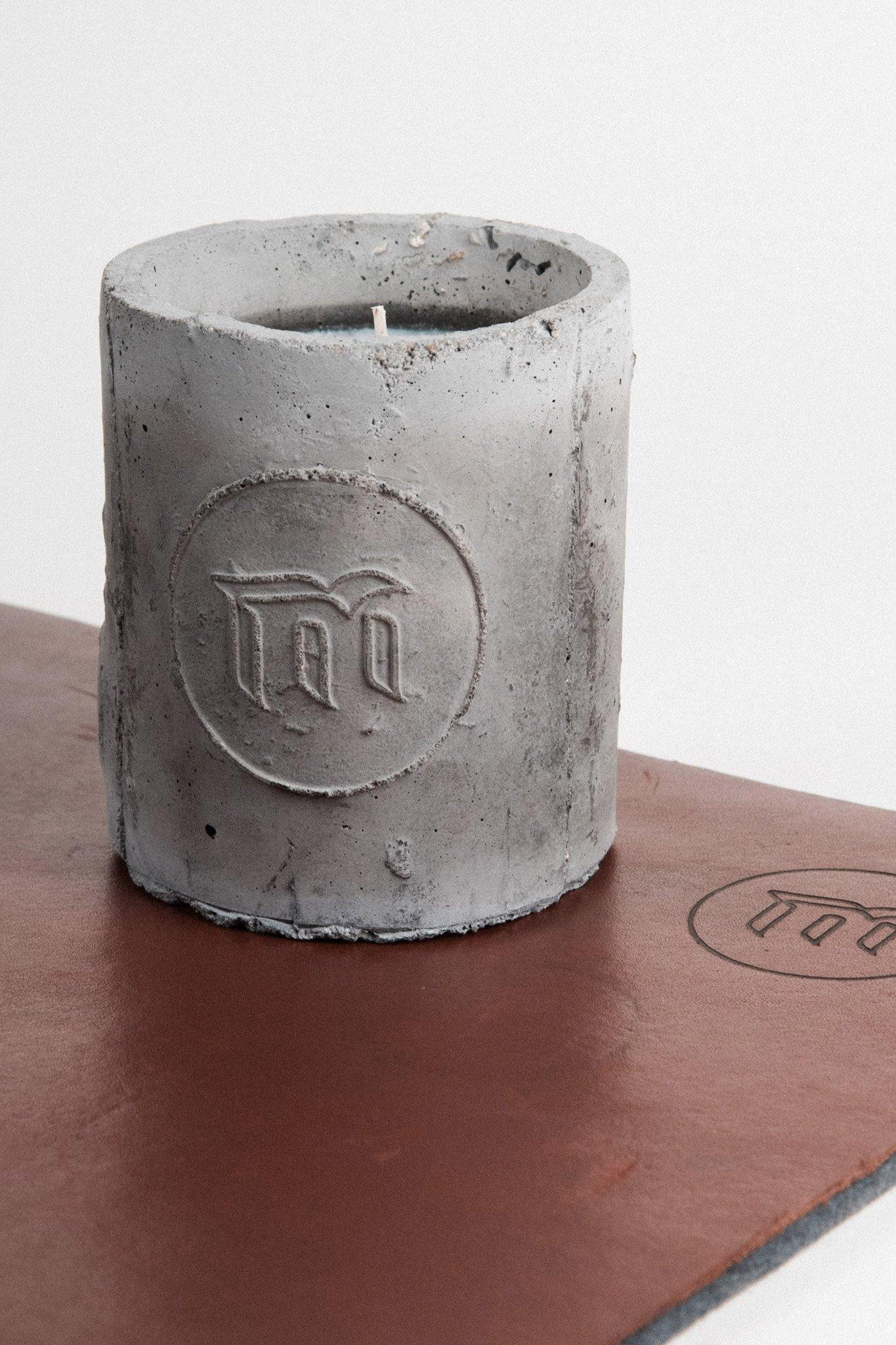 the stone candle - Manufactur Studio
